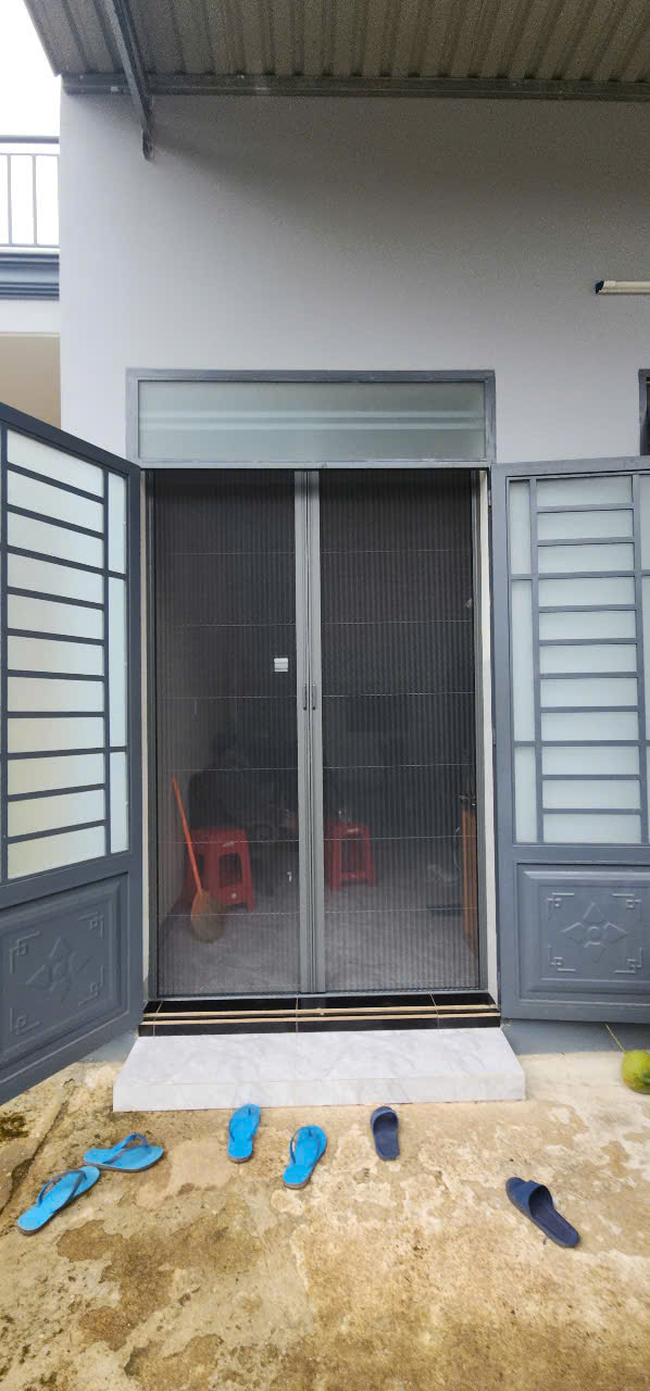 MÀN CỬA THANH TÙNG